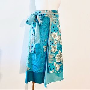 Iris Impressions Convertible Wrap Skirt (M)
